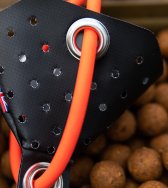 JAG one pult catapult close up with boilies